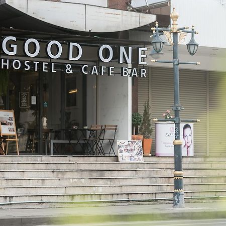 Good One Poshtel & Cafe Bar Hostel Bangkok Exterior photo