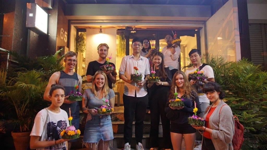 Good One Poshtel & Cafe Bar Hostel Bangkok Exterior photo