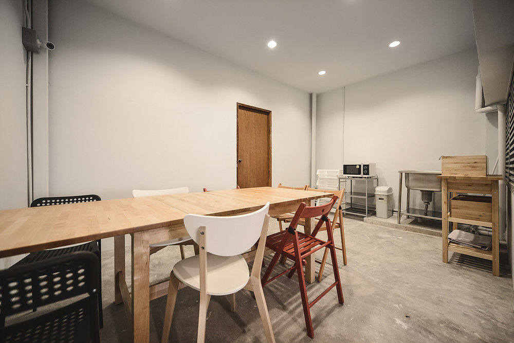 Good One Poshtel & Cafe Bar Hostel Bangkok Exterior photo